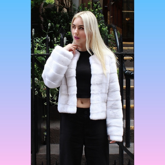 White Mink Jacket Horizontal Design - Picture 2 of 4